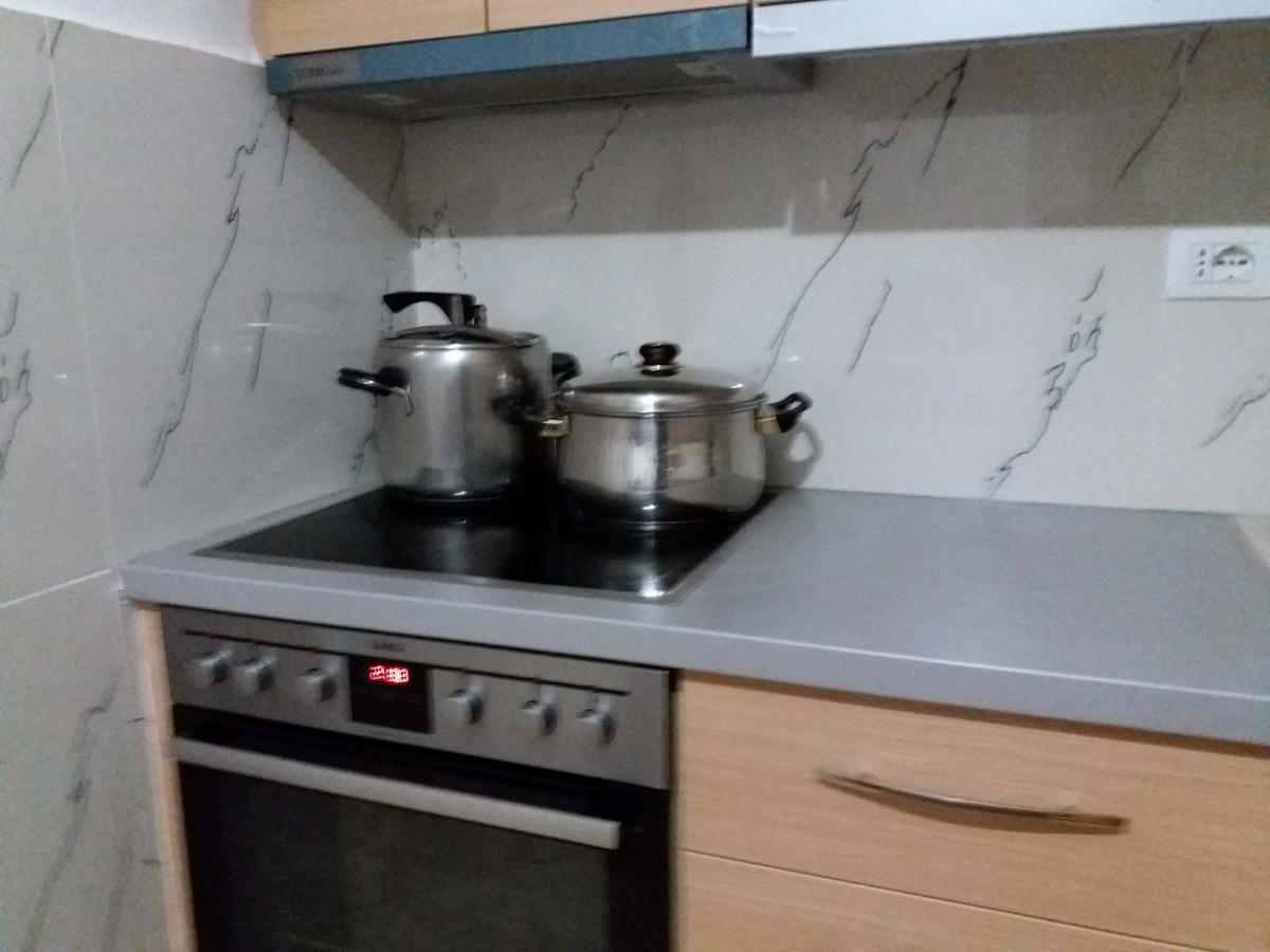 Zeta'S Apartments Sarande Bagian luar foto
