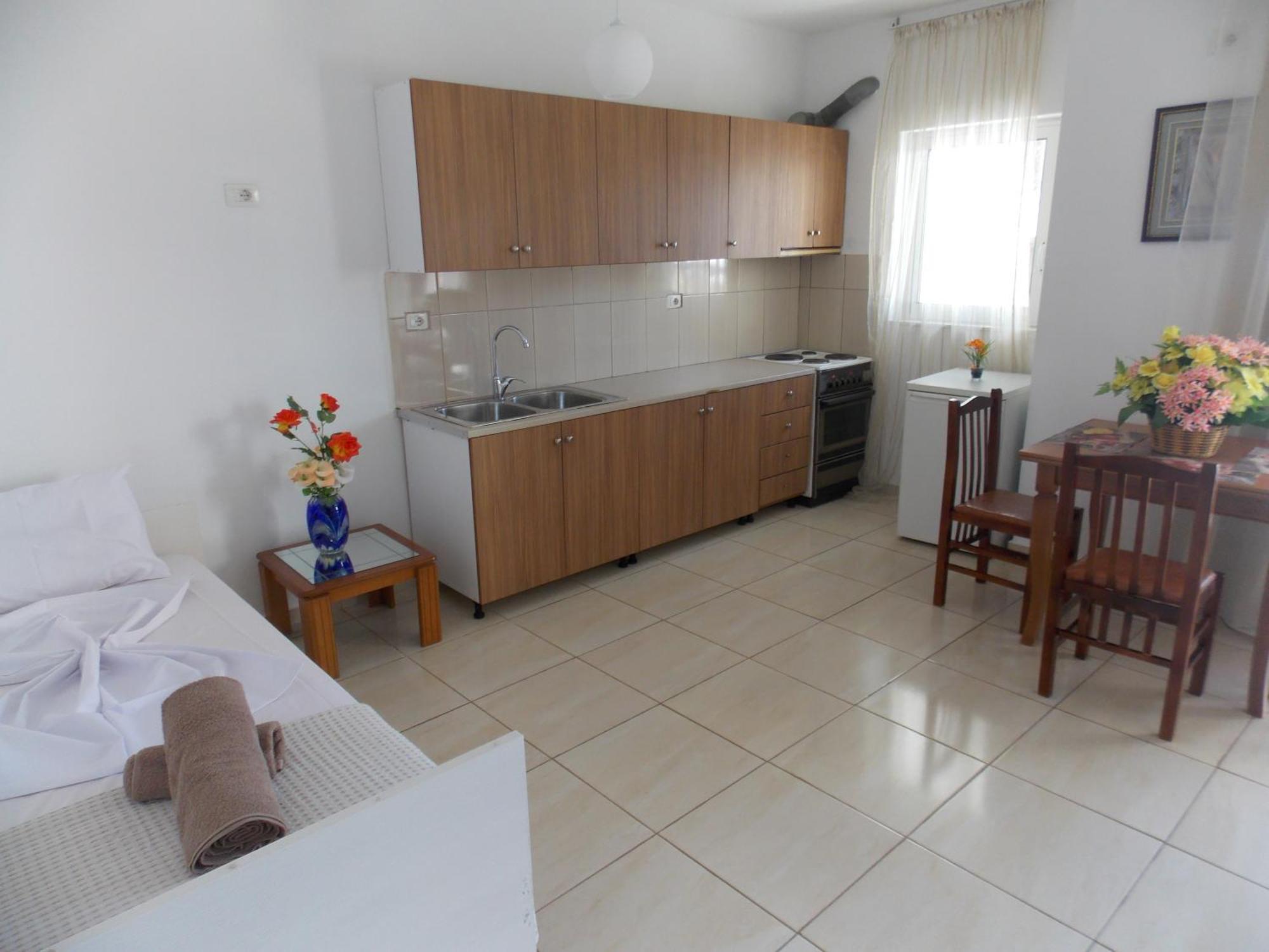 Zeta'S Apartments Sarande Bagian luar foto